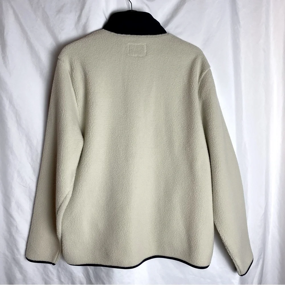 Old Navy Men’s Quarter Zip Two Pocket Fleece Navy and Cream Pullover